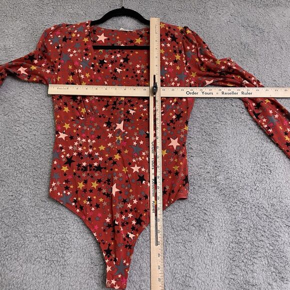 Free People Intimately Girls Like Us Red Star Printed Bodysuit Womens Medium - Picture 8 of 10